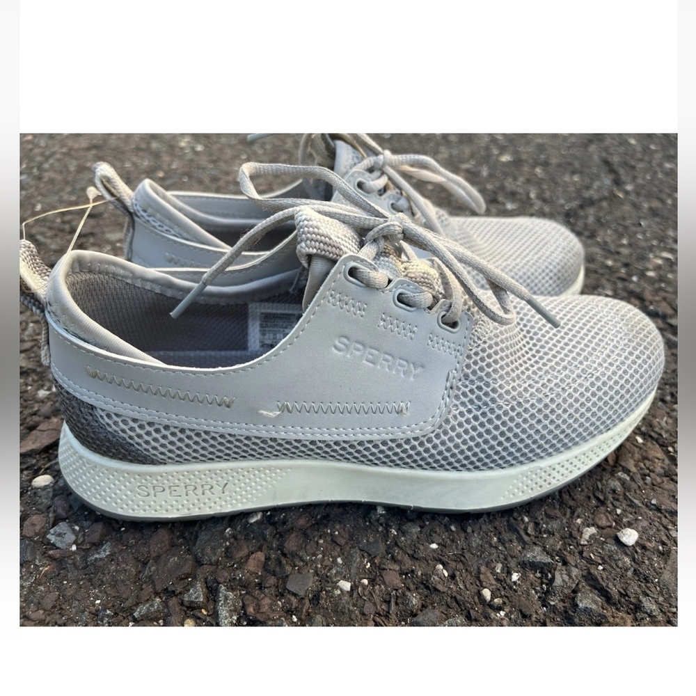 Sperry Women’s Gray Casual Boat Shoes 7 Seas